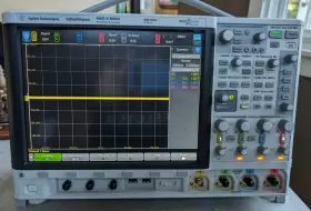 4054A AGILENT Signal Oscilloscope