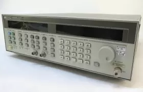 83752A AGILENT Synthesized Sweeper #3