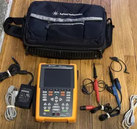 Agilent Technologies U1610a 2ch 100mhz Portable Oscilloscope Complete Tested