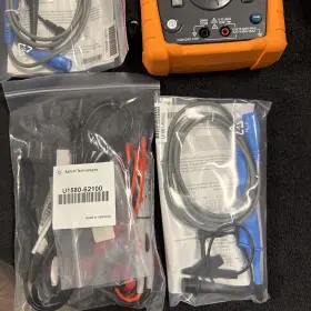 U1602B AGILENT Handheld Digital Oscilloscope #3