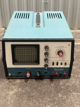 Bell & Howel Schools Iod-4550 And Oscilloscope Model Good Working Condition