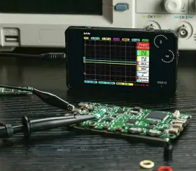 DSO212 CLEQEE Mini Arm Digital Storage Oscilloscope Handheld