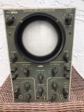 304-H DU MONT Allen Laboratories Cathode Ray Oscillograph