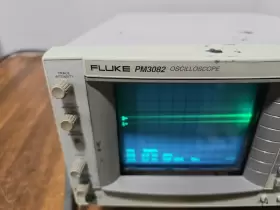 PM3082 FLUKE Channel Benchtop Oscilloscope Div Ac #2