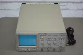 GOS-6200 GW INSTEK Analog Oscilloscope