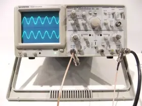 GOS-620FG GW INSTEK Oscilloscope Function Generator