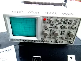 HM407-2 HAMEG Analog Digital Scope