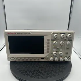 DOS1104 HANMATEK Digital Oscilloscope Channels Screen
