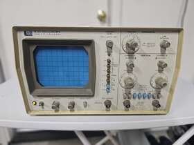 1222A HEWLETT-PACKARD Analog Oscilloscope Probes Functional