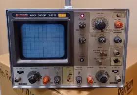 Hitachi 203u Vintage V-152f 15mhz Analog Oscilloscope #203u