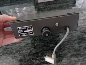AD-058B HITACHI Battery Holder Pack Oscilloscope