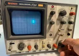 V-152F HITACHI Dual Trace Oscilloscope Analog Monochrome #2