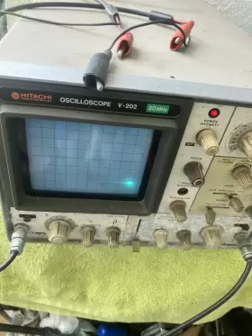 V-202 HITACHI Oscilloscope