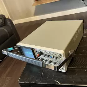 V-223 HITACHI Oscilloscope Analog #2
