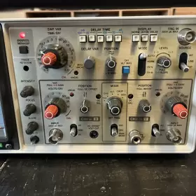 V-223 HITACHI Oscilloscope Analog #3