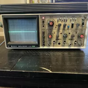 V-223 HITACHI Oscilloscope Analog
