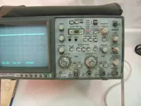 VC-6025A HITACHI Digital Storage Oscilloscope #3