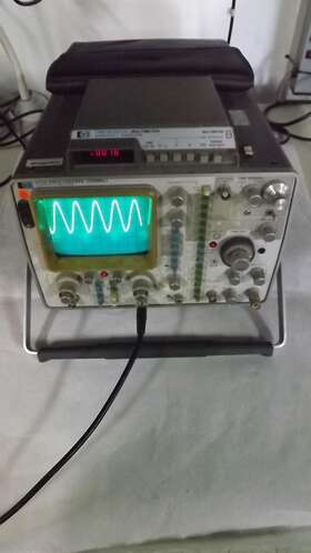 1715A HP HEWLETT PACKARD Oscilloscope Interval Multimeter