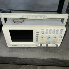 GDS-1062A INSTEK Insek Oscilloscope Digital Storage