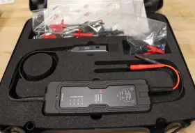 Keysight Dp0001a High Voltage Differential Probe 400mhz 2000v With Accessories Good