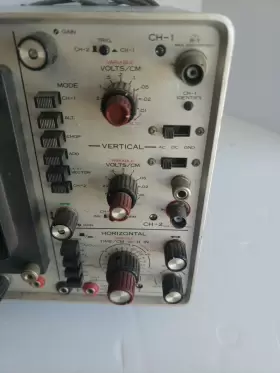 LBO-505 LEADER Dual Trace Oscilloscope Powers Up Manuals #3
