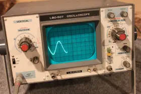 LBO-507 LEADER Oscilloscope Probe Leads Manual Watch Video #2