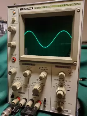 LBO-552-C LEADER Channel Vertical Sony Oscilloscope
