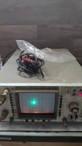 LBO-5825 LEADER Digital Storage Oscilloscope