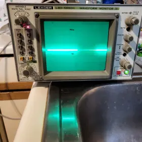 LBO-5860 LEADER Waveform Monitor Great