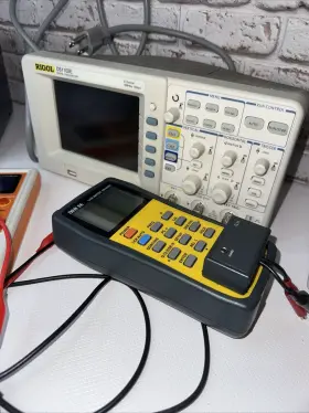 DE-500 MIXTURE OF IT Digital Oscilloscope Dds Signal Counter #3