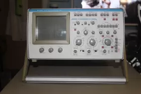 4939 GOULD Oscilloscope Vary