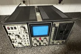 2090-III NICOLET Oscilloscope