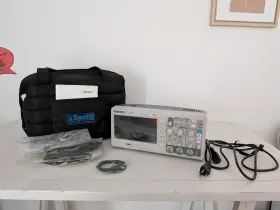 Siglent Technologies Sds1102cnl Digital Oscilloscope 100mhz 2ch With Probe Usb Case