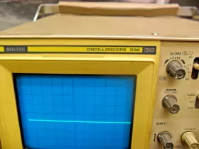 MODEL-530 SOLTEC Osciliscope Powers Right Up #2