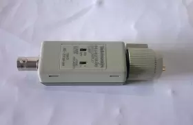 013-0278-00 TEKTRONIX Video Display Clamp #2