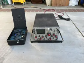 021013 TEKTRONIX Digital Oscilloscope Cover