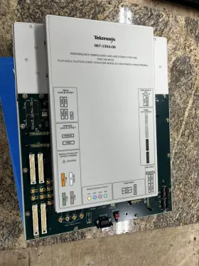 067-1564-00 TEKTRONIX Module