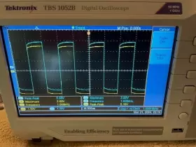 1052B TEKTRONIX Oscilloscope #2