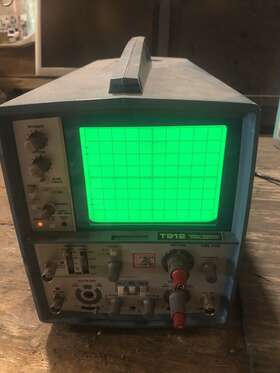 10MHZSTORAGE TEKTRONIX Oscilloscope