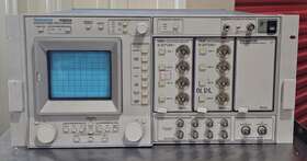 11302A TEKTRONIX Counter Timer Oscilloscope Channel Amplifier