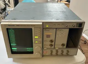 11402 TEKTRONIX Digitizing Touch Panel Oscilloscope Amplifier