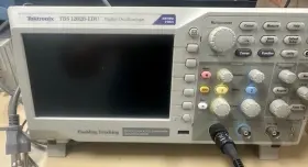 1202B-EDU TEKTRONIX Digital Oscilloscope Multimeter