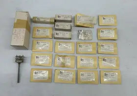 153-0515-00 TEKTRONIX Nos Oscilloscope