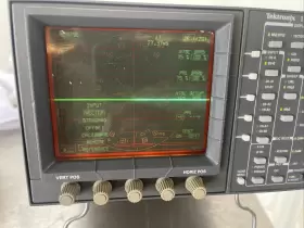 1755A TEKTRONIX Waveform Vector Monitor Pal Ntsc Device #2