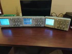 2022C TEKTRONIX Tds Oscilloscope #2