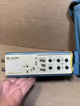 213-DMM TEKTRONIX Oscilloscope #3