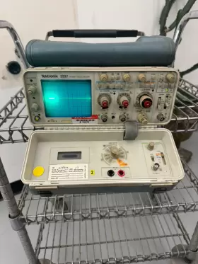 2377 TEKTRONIX Oscilloscope Dmm Manual Lab #2