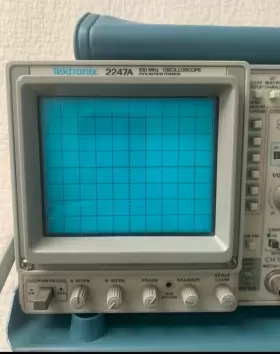 2447A TEKTRONIX Channel Oscilloscope #2