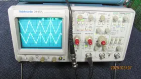 2455A TEKTRONIX Oscilloscope