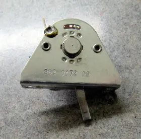 260-0472-00 TEKTRONIX Oscilloscope Trigger Slope Switch #2